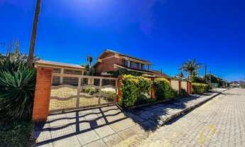 Imagem 4: Casa e Sobrado de 4 dormitórios à Venda - Xangri-lá