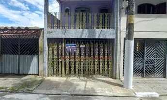 Imagem: 1 dormitório, cozinha, banheiro e área