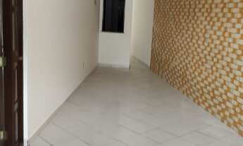 Imagem 2: Casa no B. Santa Mônica de; ¾, C/ 02 Suítes!