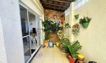 Imagem 2: Casa de condomínio para venda com 228 metros quadrados com 5 quartos