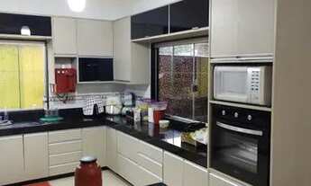 Imagem 4: CASA JARDIM EUROPA 4 QUARTOS SENDO 3 SUÍTES VARANDA GOURMET PORCELANATO MONTADA EM ARMÁRIO