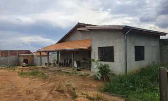 Imagem 3: CASA 2 dorms de 70m com terreno de 700m para locação no Bairro Portal do Ceu