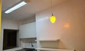 Imagem 7: Apartamento para aluguel possui 196 metros quadrados com 3 quartos em Petrópolis - Natal