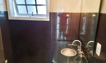 Imagem 6: Casa para venda possui 480 metros quadrados com 4 quartos sendo 4 suítes