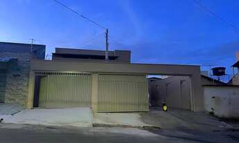 Imagem: Aluga-se Apto Bairro Maracanã. R$1.000,00