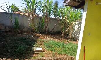 Imagem 5: CASA SETOR CENTER VILLE 3 QUARTOS SENDO 1 SUÍTE LAJOTADA VARANDA AMPLO QUINTAL OPORTUNIDAD