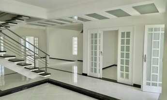 Imagem 2: Casa para venda possui 480 metros quadrados com 4 quartos sendo 4 suítes