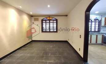 Imagem 4: Casa impecável no melhor da Penha - Rio de Janeiro - RJ