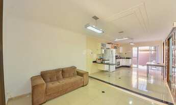 Imagem 4: Sobrado para venda - Xaxim