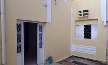 Imagem: Casa na Rua América Centro!