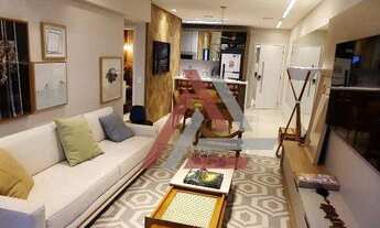 Imagem: Apartamento em Jurerê com 2 quartos sendo