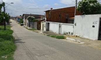 Imagem 2: Casa para venda com 180 metros quadrados com 2 quartos em Granja Portugal - Fortaleza - Ce