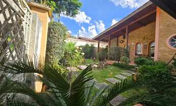 Imagem: Casa para venda tem 300 metros quadrados