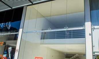 Imagem: Loja 11 Edificio Veroma Offices