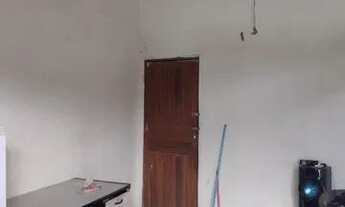 Imagem 7: Casa com quarto cozinha banheiro e garagem