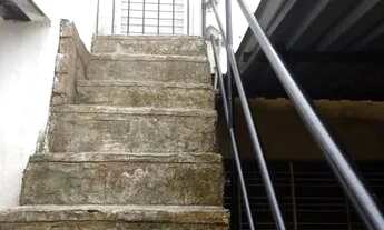 Imagem 2: Alugo casa primeiro andar em Bomba do Hemetério