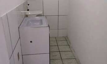 Imagem 3: Alugo quitinete Casa com 1 banheiro