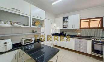 Imagem 6: Apartamento para locação anual com 3 quartos na Praia das Pitangueiras no Guarujá, SP com