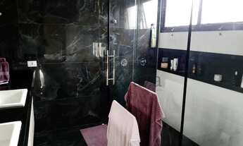 Imagem 6: Casa de condomínio sobrado para aluguel com 340 metros quadrados com 4 quartos