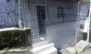 Imagem 5: ALUGA-SE CASA Casa com 1 dormitório