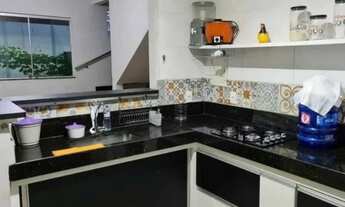 Imagem: LEO - Casa com 95 metros quadrados com 3