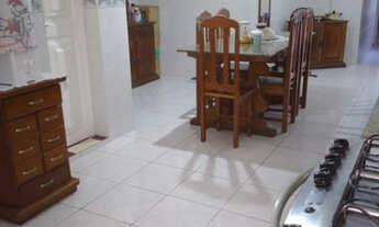 Imagem 7: Vendemos uma casa com 4 quartos e 2 pavimentos