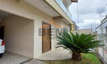 Imagem 3: Casa para Locação em Itajaí, Dom Bosco, 4 dormitórios, 1 suíte, 2 banheiros, 4 vagas