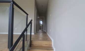 Imagem 7: Vendo casa sobrado ótimo acabamento, condomínio fechado, 3 dormitórios aceita financiament