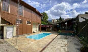 Imagem: Casa independente com 5 quartos sendo 1