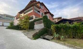 Imagem: Casa com 3 quartoss à venda por R$ 950.000