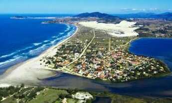 Imagem: Casa lagoa para aluguel possui 200 metros