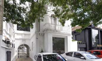 Imagem 2: Casa para aluguel possui 250 metros quadrados com 4 quartos em Moinhos de Vento - Porto Al