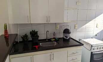 Imagem 4: Quarto e sala mobiliado para aluguel na Ponta Verde