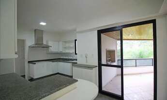 Imagem 6: Baixou de R$1.100.000,00 para R$990.000,00 apt com 220 m² e 4 quartos rodeado de varanda.