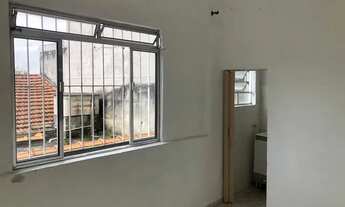Imagem 2: Casa para aluguel possui 40 metros quadrados com 1 quarto em Bela Vista - Osasco - SP