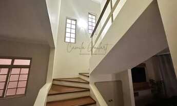 Imagem 4: Casa para venda possui 300 metros quadrados com 5 quartos em Alto da Boa Vista - Ribeirão