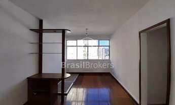 Imagem 2: Apartamento para venda possui 95 metros quadrados com 3 quartos em Icaraí - Niterói - RJ