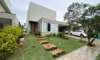 Imagem: Casa 323 m², 4 suítes, escritório, Jardins