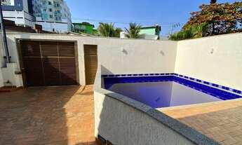 Imagem 2: Casa com 3 dormitórios à venda, 198 m² por R$ 980.000,00 - Álvaro Camargos - Belo Horizont