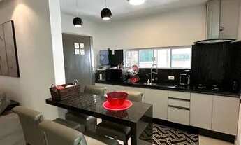 Imagem 3: Lindo imóvel na Meia Praia Itapema SC