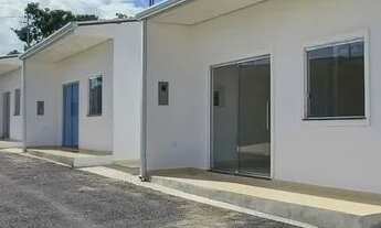 Imagem 2: Casa térrea | Flores