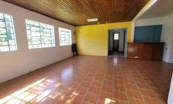 Imagem 4: Velleda oferece lindíssimo sítio 1600m², com casa 4 dormitórios e frutíferas, na Águas Cla