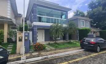 Imagem 3: Casa para aluguel e venda possui 320 metros quadrados com 4 quartos