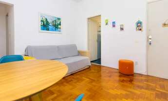 Imagem 4: Apartamento para venda possui 70 metros quadrados com 2 quartos em Laranjeiras - Rio de Ja