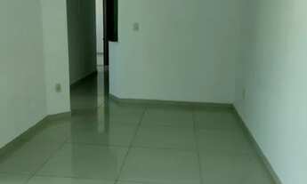 Imagem 2: Alugo apartamento três quartos próximo ao colégio Carl Roger Bancários