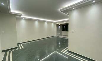 Imagem 3: Lindo apto nas Perdizes com varanda, três suítes, lavabo, depósito, duas vagas separadas