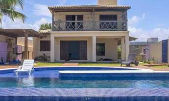 Imagem 2: Casa de condomínio para venda tem 256 metros quadrados com 4 quartos