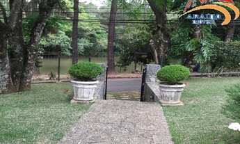 Imagem: CASA COM MARAVILHOSA ÁREA VERDE!!!