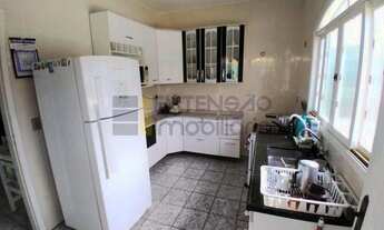 Imagem 6: Casa com 04 dormitórios 185m2