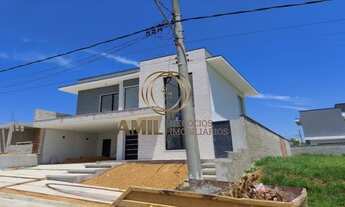 Imagem 3: Sobrado no Condomínio Terras do Vale-com 3 quartos sendo2 Suites-churrasqueira e Piscina-E